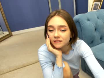webcam girl adelewilson__ capture image #821450