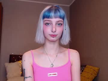 webcam girl lit1le_kitty_ capture image #1328110