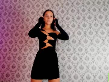 webcam girl amandamedrano capture image #4307893