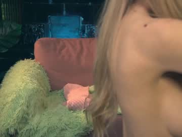 webcam girl lolly_bella_ capture image #975129