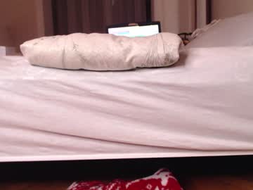 webcam girl millimilk capture image #4722600