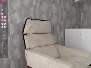 webcam girl yummy_blonde capture image #5460806