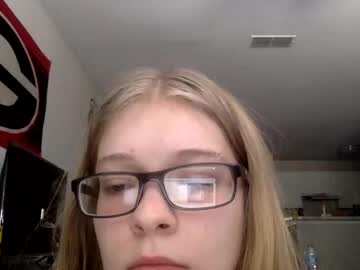 webcam girl blondiebae1 capture image #5612349