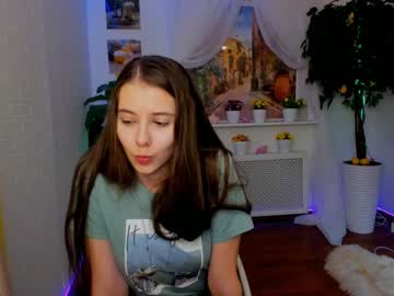 webcam girl carolineprise capture image #1118113