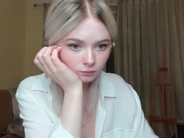 webcam girl yuppiyulia capture image #242064