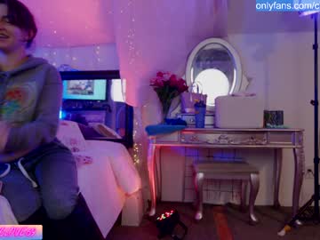 webcam girl chroniclove capture image #167457
