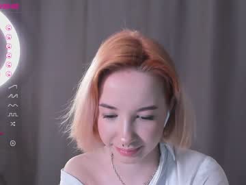 webcam girl whitee_angel capture image #4814714