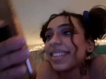 webcam girl babytiger18 capture image #1798328