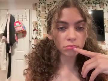 webcam girl luxuryxxo capture image #5562179