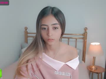 webcam girl gummy_bear7 capture image #344923