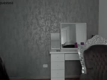 webcam girl moniqueeass capture image #1608978