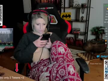 webcam girl kimilee22 capture image #1995166