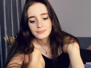 webcam girl lisawoo capture image #490906