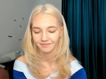 webcam girl mi_mi_molly capture image #5605996