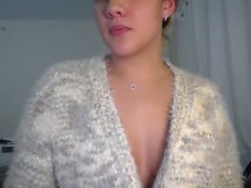 webcam girl varsitybaby000 capture image #857349