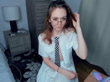 webcam girl caressing_glance capture image #5528657
