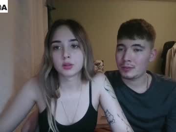 webcam couple bananass_friends capture image #5532527