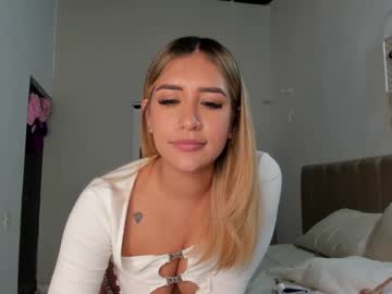 webcam girl amelie_bunny_real capture image #2245215