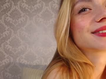 webcam girl lillpio capture image #2864683