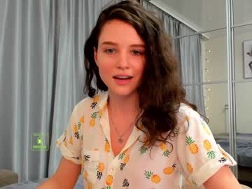 webcam girl demurelixir capture image #2310022