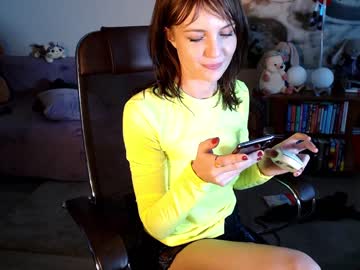 webcam girl jennycutey capture image #819845