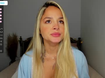 webcam girl one_more_cum capture image #3967707