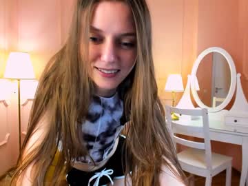 webcam girl bb_lourels capture image #3715597