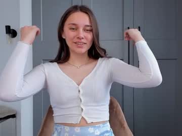 webcam girl eleonora_linn capture image #2795518