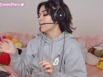 webcam girl evelynpiers capture image #607518