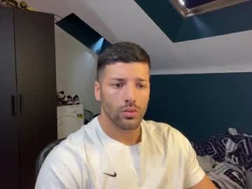 webcam man rogan1604 capture image #2134423