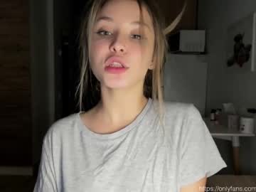 webcam girl sun_shine_baby capture image #3679179
