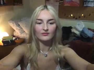 webcam girl emishearts capture image #3882511