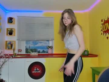 webcam girl avis_ryan capture image #1682158