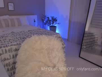 webcam girl melaniewood capture image #3844142