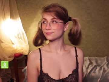 webcam girl mekyy_no_neko capture image #558500