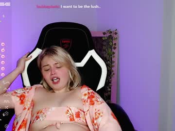 webcam girl shy_blondiee capture image #5353861