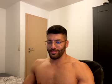 webcam man rogan1604 capture image #1293230
