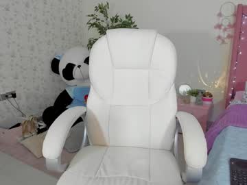 webcam girl veroniqe_lounge capture image #1431066