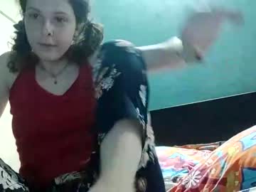 webcam girl maeluna33 capture image #2435741