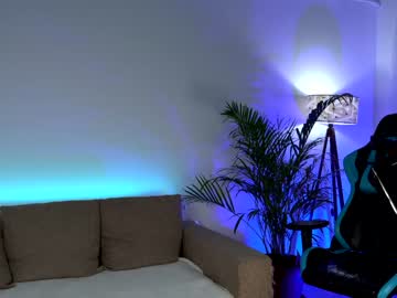 webcam girl naughtyrider69 capture image #1718446