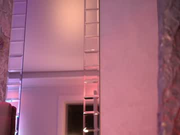 webcam girl sweety_rinushka_ capture image #4137393
