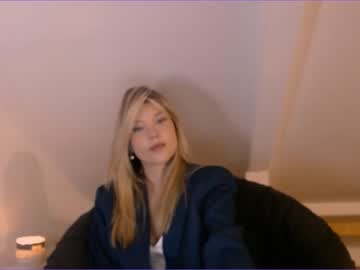 webcam girl bitter_moon capture image #4951150
