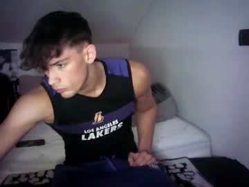 Cam for giovyyx