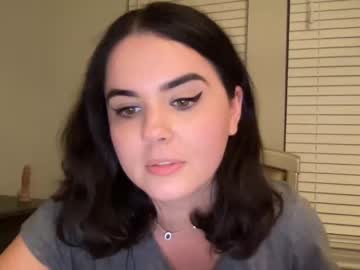 webcam girl gia_is_horny capture image #534020