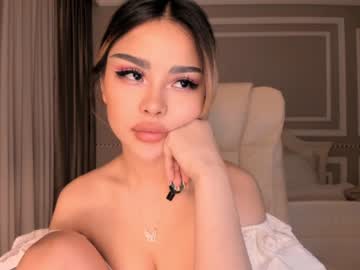 webcam girl bae_suz capture image #2156245
