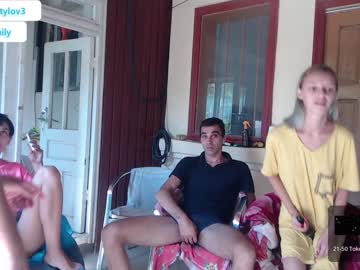 webcam couple danamily capture image #3607430