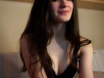 webcam girl alicemirold capture image #2910394