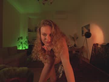 webcam girl thelawofattraction capture image #816479
