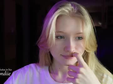webcam girl bestblondiiecb capture image #5340517