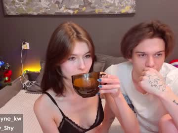 webcam girl kimwaynekw capture image #4818862